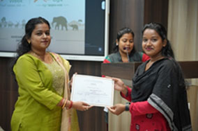 BARSA-PRIYADARSHNI-SAHU